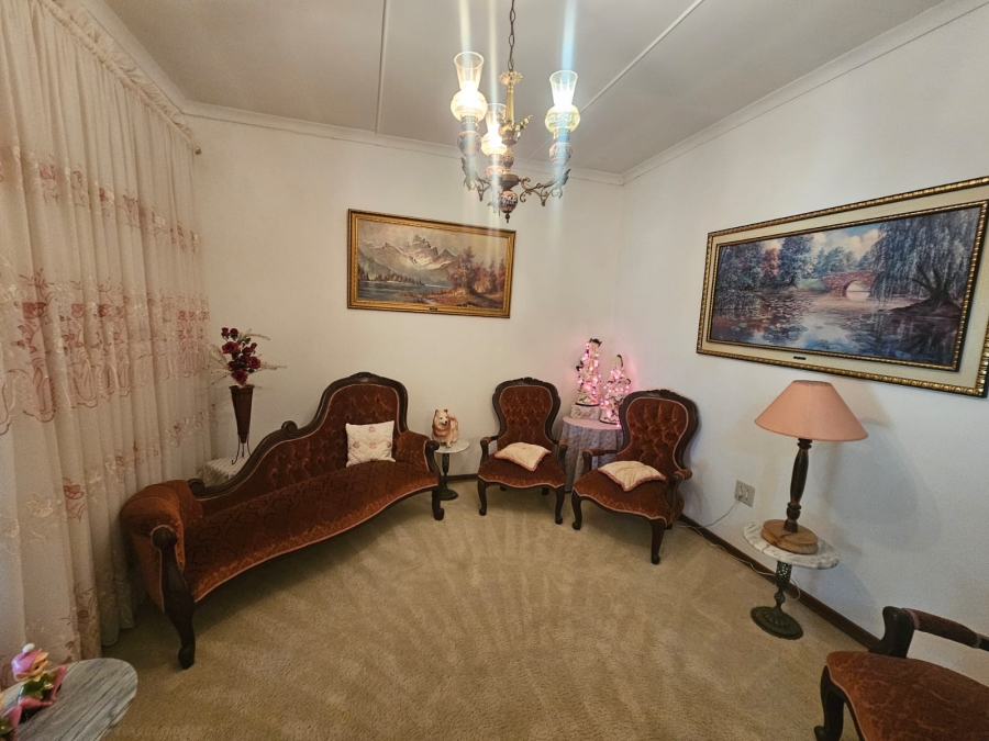 4 Bedroom Property for Sale in Odendaalsrus Free State